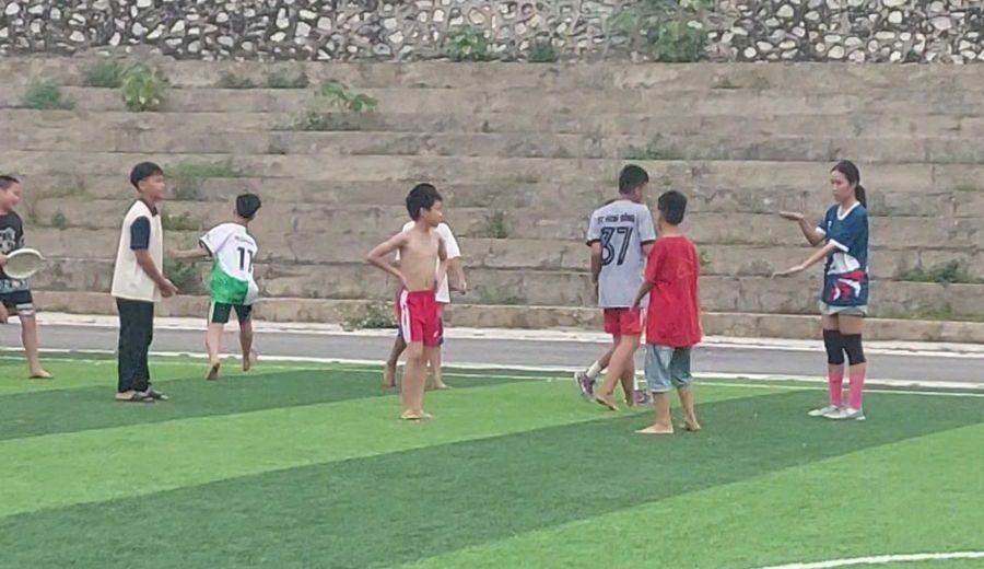 Góc nhìn giáo dục nhân cách trẻ qua môn thể thao ném đĩa bay